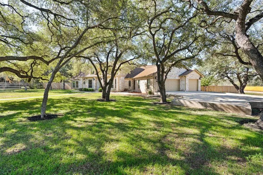 130 Richards Dr, Buda, TX 78610 - Image #3