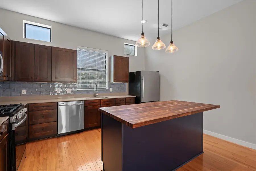 6000 S Congress Ave #302, Austin, TX 78745 - #3