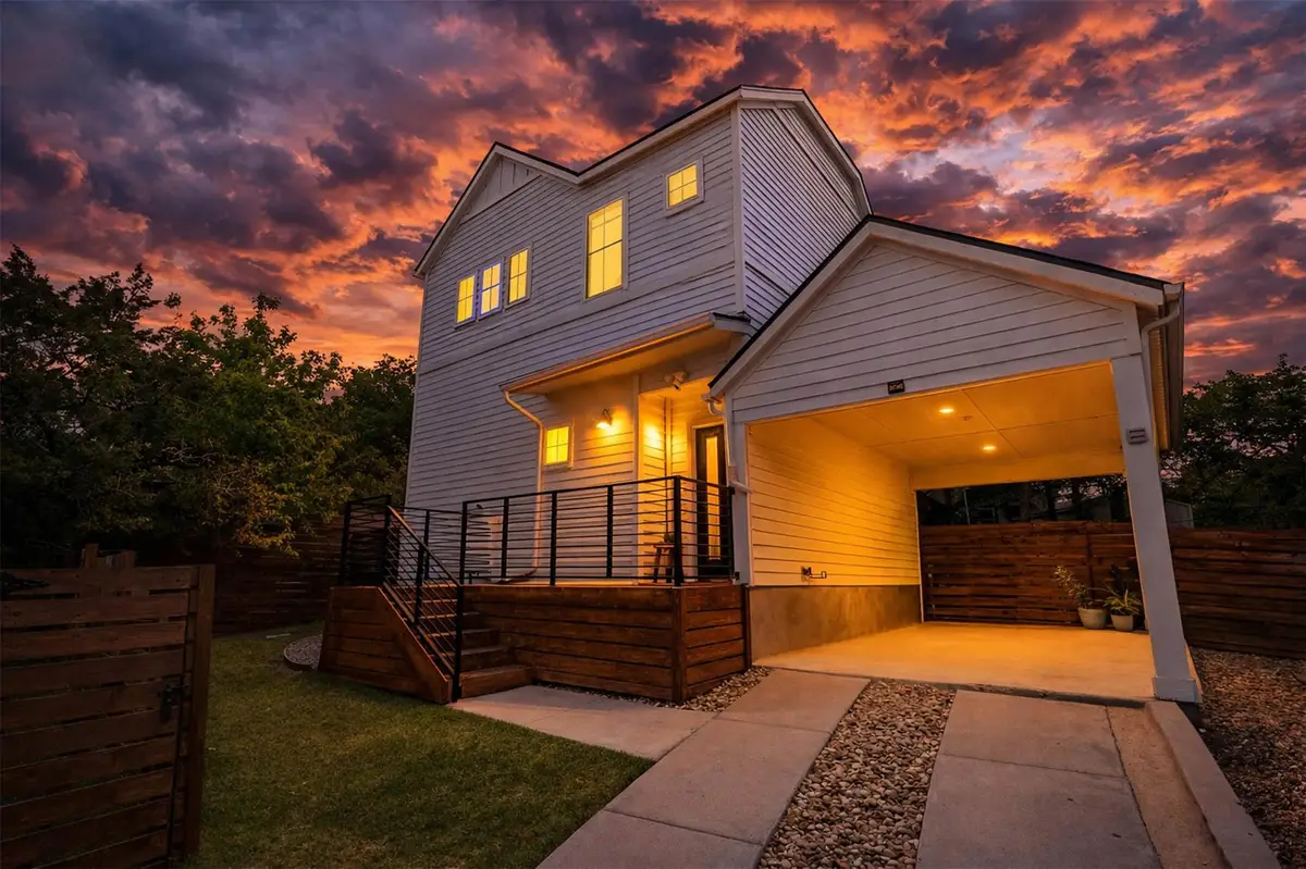 1213 Eleanor St #B, Austin, TX 78721 - #1