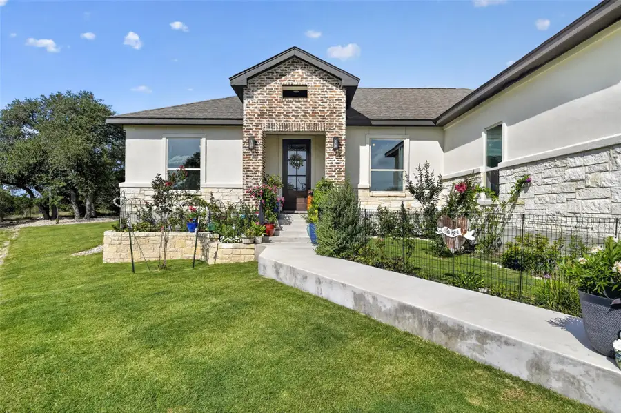 108 Monroe Upton Ct, Blanco, TX 78606 - #2