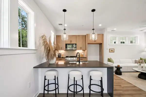 2410 Drew Lane Unit #5, Austin, TX 78748