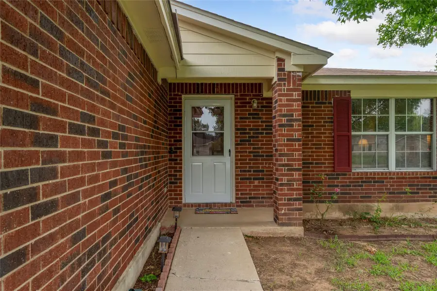 120 Grant Way, Kyle, TX 78640 - Image #2