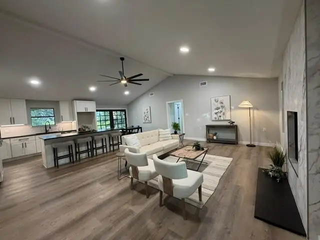 1378 County Road 1045, Lampasas, TX 76550 - #3