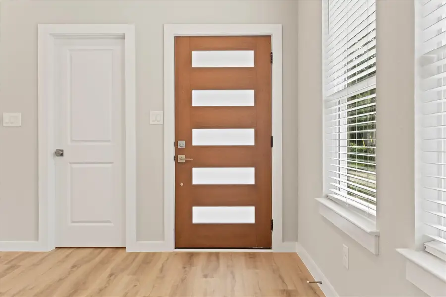 240 Shadow Oak Dr, Bastrop, TX 78602 - #3