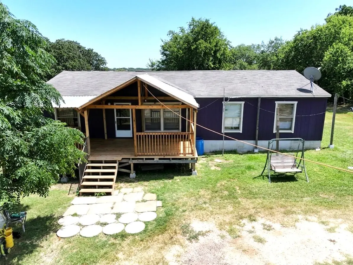 305 Thompson Ln, Dale, TX 78616 - #1