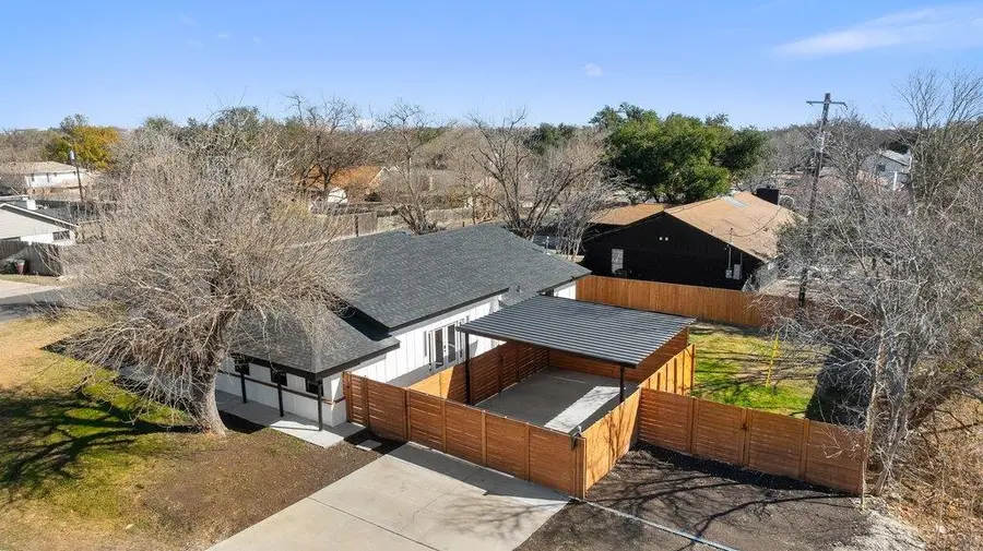9803 Quilberry Dr, Austin, TX 78729 - Image #2