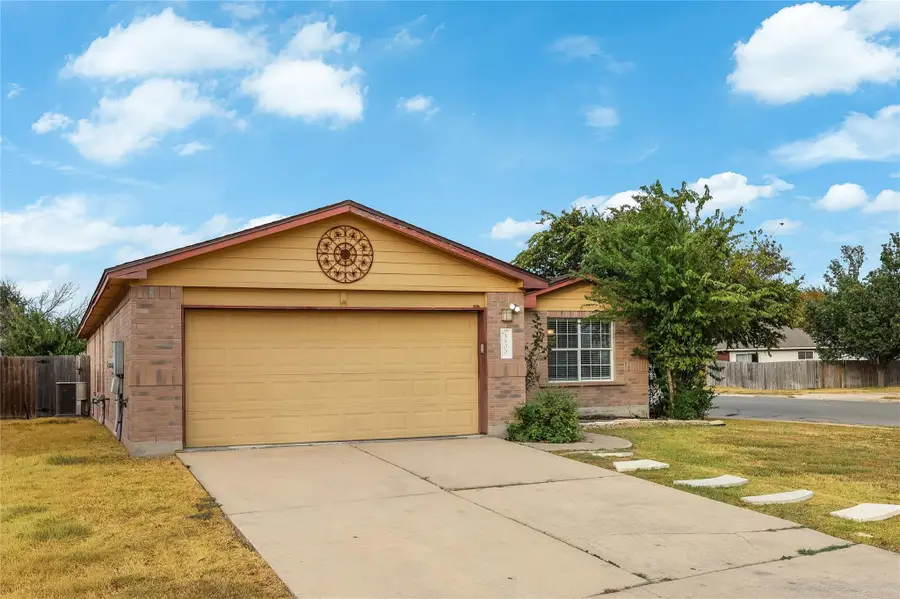 3800 Hickox Dr, Round Rock, TX 78665 - #2