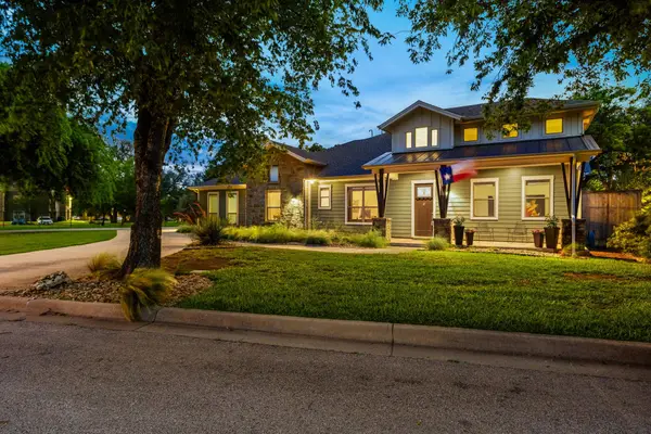 1804 Leander St, Georgetown, TX 78626