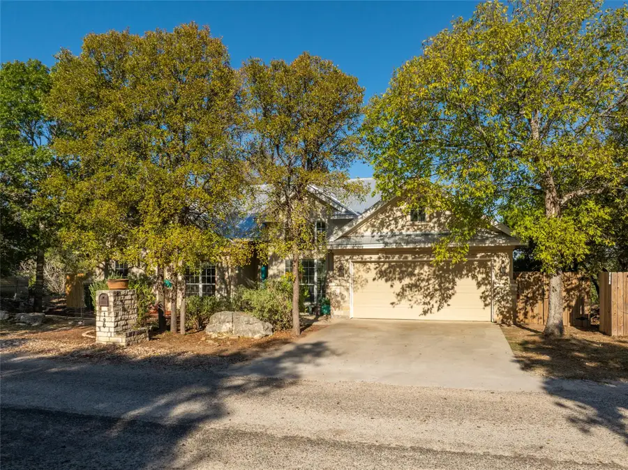 190 Shady Bluff Dr, Wimberley, TX 78676 - Image #3