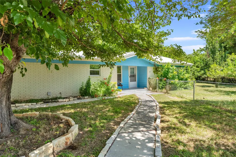 505 Chisum Trl, Burnet, TX 78611 - #2