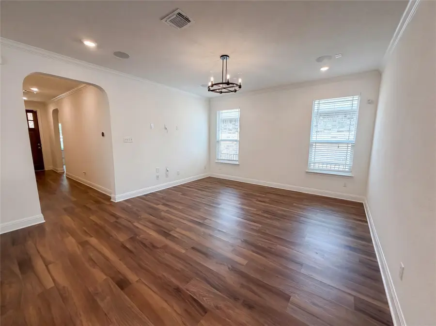 401 Fort William St #33, Hutto, TX 78634 - #3