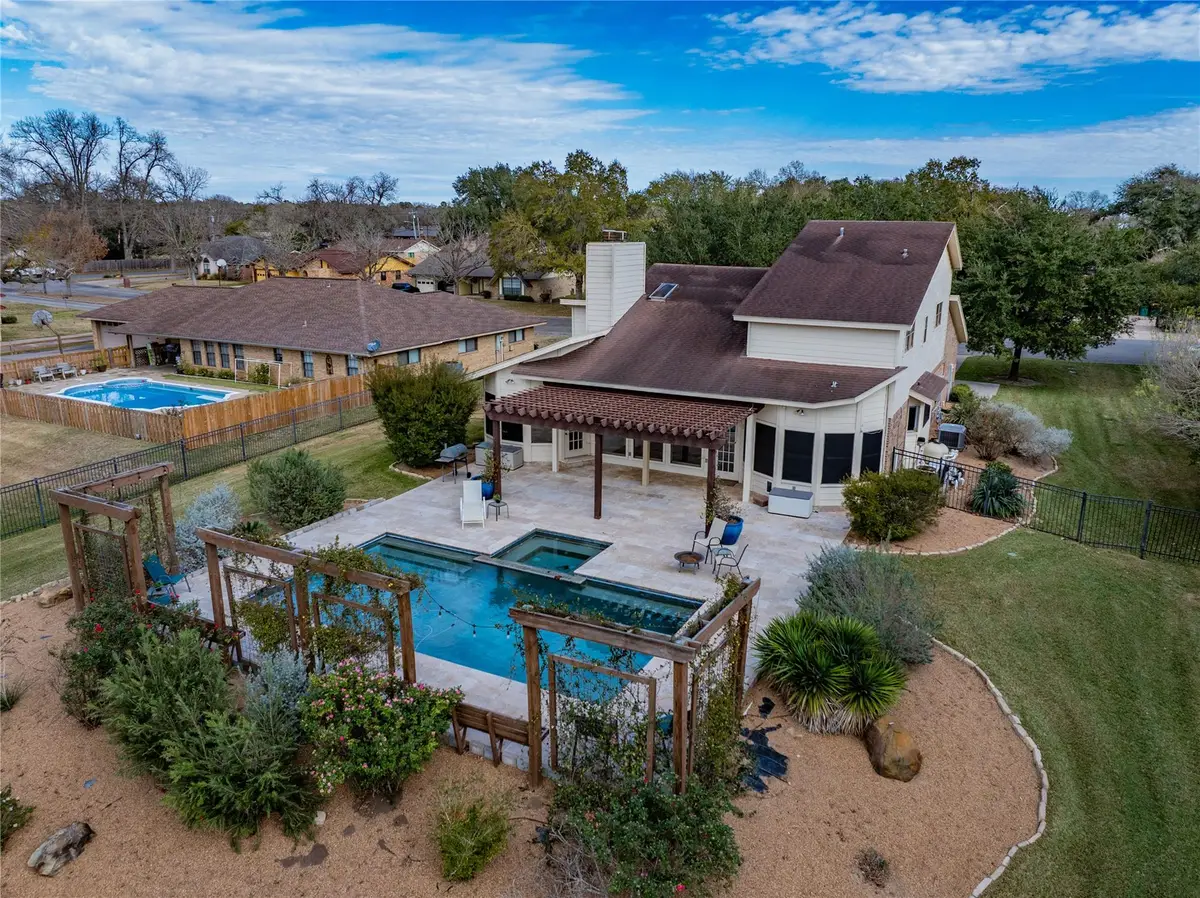 640 S College St, La Grange, TX 78945 - #1