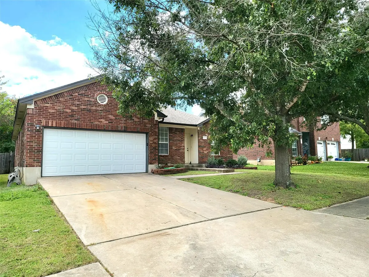 8505 Chat Ln, Round Rock, TX 78681 - #1