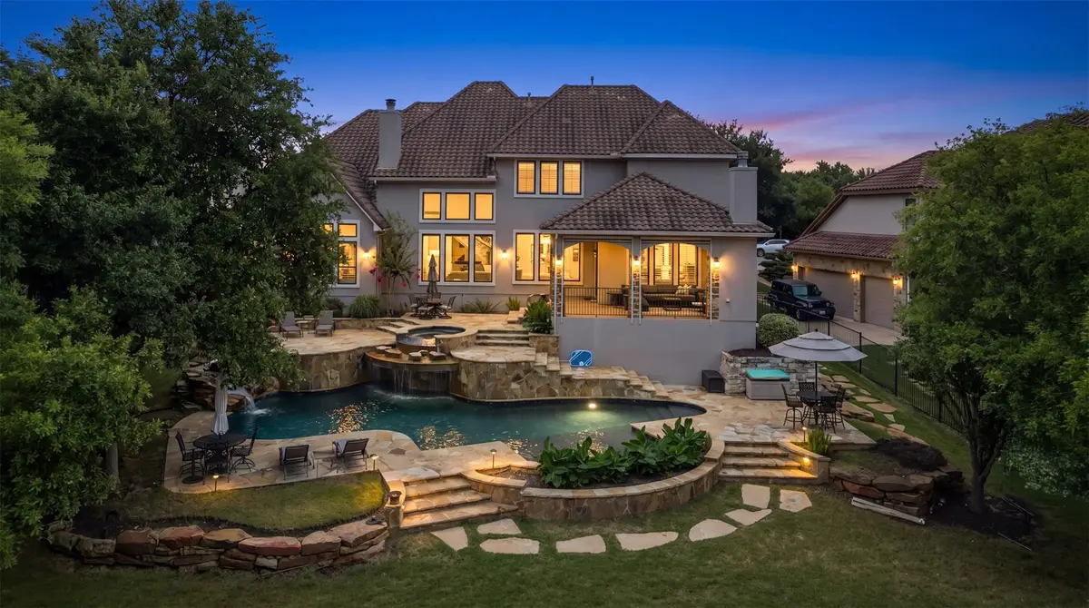 2020 University Club Dr, Austin, TX 78732 - #1