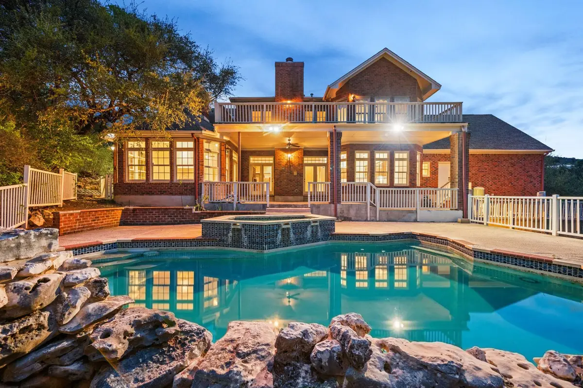 901 Westlake Dr, West Lake Hills, TX 78746 - #1