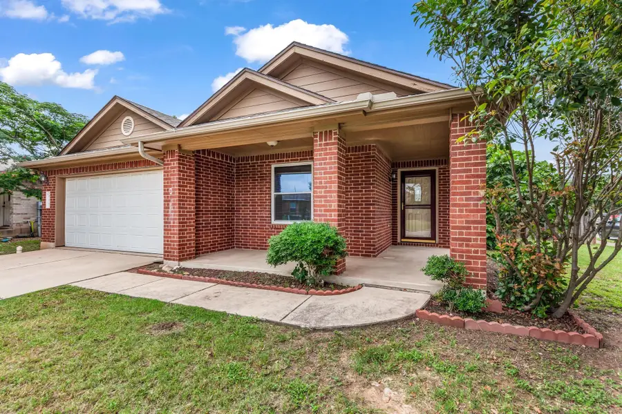 609 Golden Gate Dr, Leander, TX 78641 - #2
