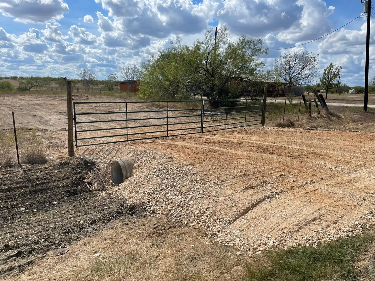 12695 0000, Dale, TX 78616 - #1