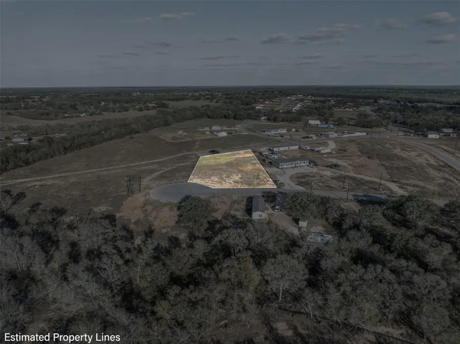 156 Grace Ln, Dale, TX 78616 - #2