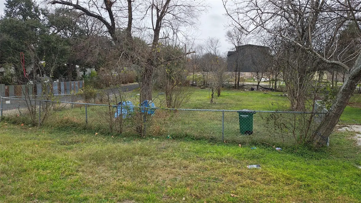 8613 Georgian Dr, Austin, TX 78753 - Image #1