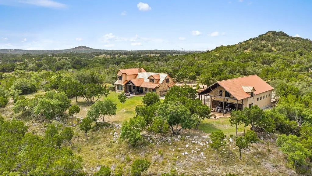 241 E Lynx Cv, Blanco, TX 78606 - #1