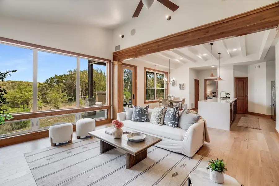 721 Bluffview Dr, Wimberley, TX 78676 - #2