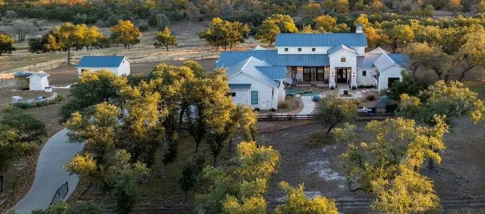 176 Inspiration Loop, Fredericksburg, TX 78624 - #1