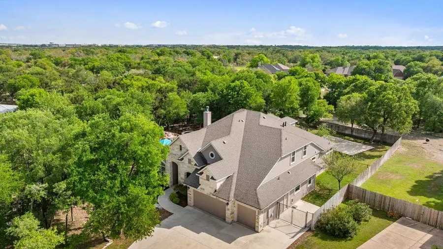 108 Berry Cv, Georgetown, TX 78628 - #2