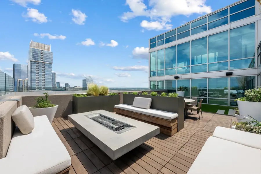 300 Bowie St #PH2, Austin, TX 78703 - #2