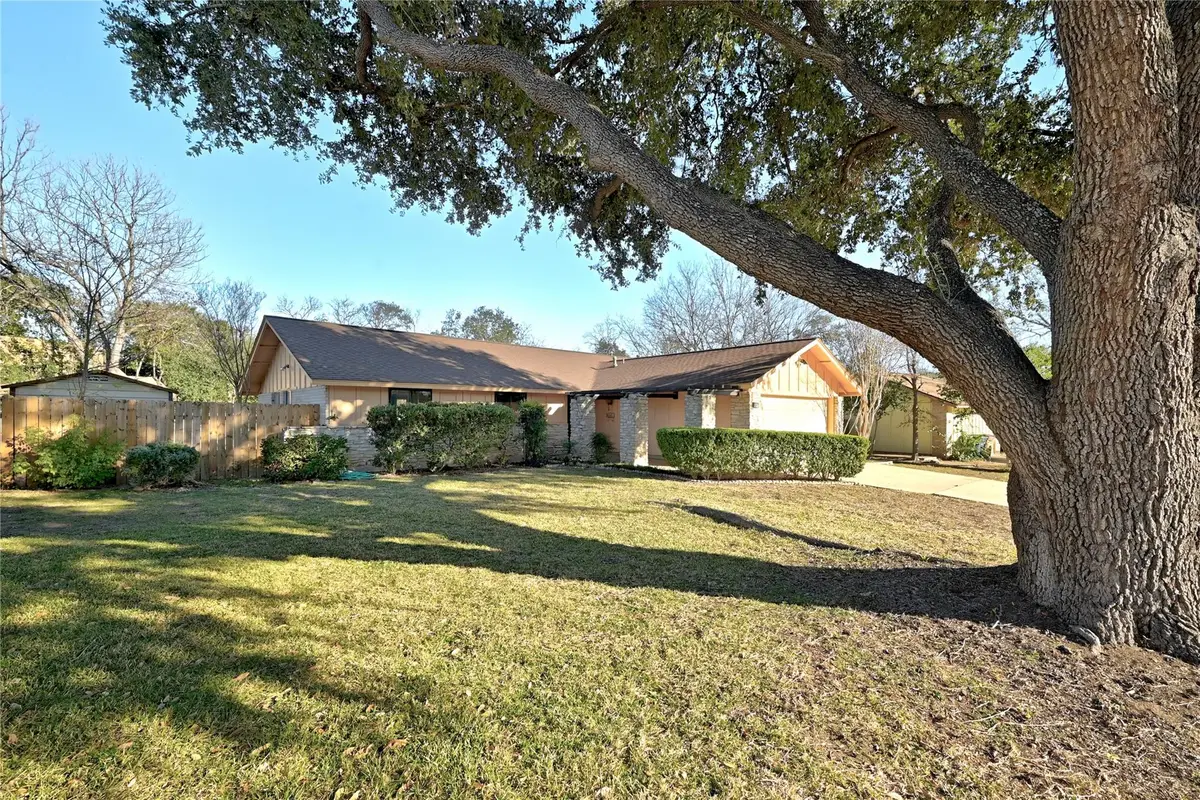 5307 Presidio Rd, Austin, TX 78745 - #1