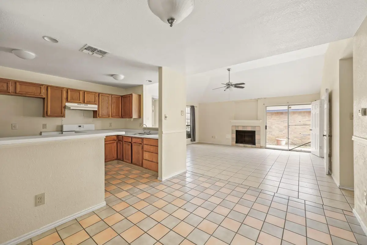 607 Saunders Dr, Round Rock, TX 78664 - Image #1