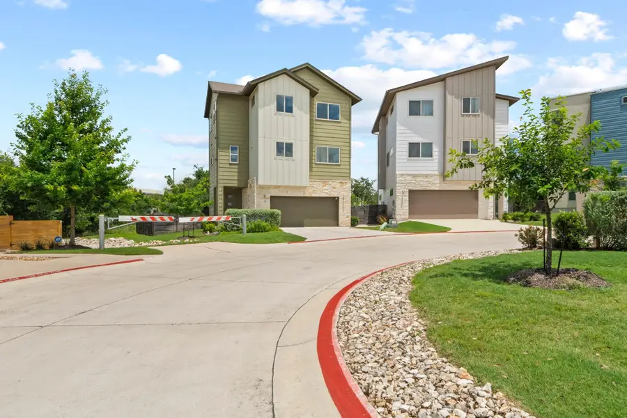 5315 La Crosse Ave #11, Austin, TX 78739 - #2