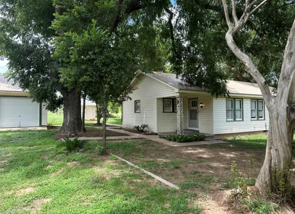 4764 W Us Highway 79, Rockdale, TX 76567