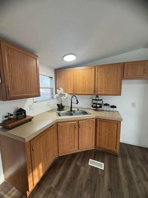 222 Legend Oaks Dr, Dale, TX 78616 - Image #2