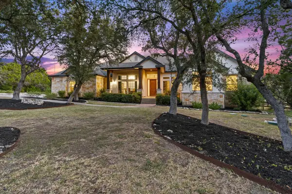 607 Saddlehorn Dr, Dripping Springs, TX 78620