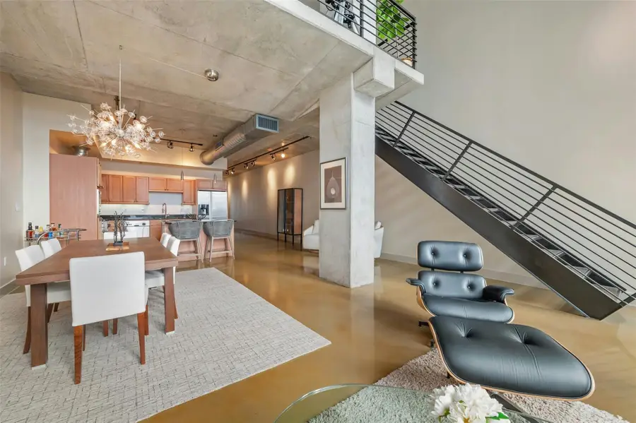 800 W 5th St #1104, Austin, TX 78703 - Image #2