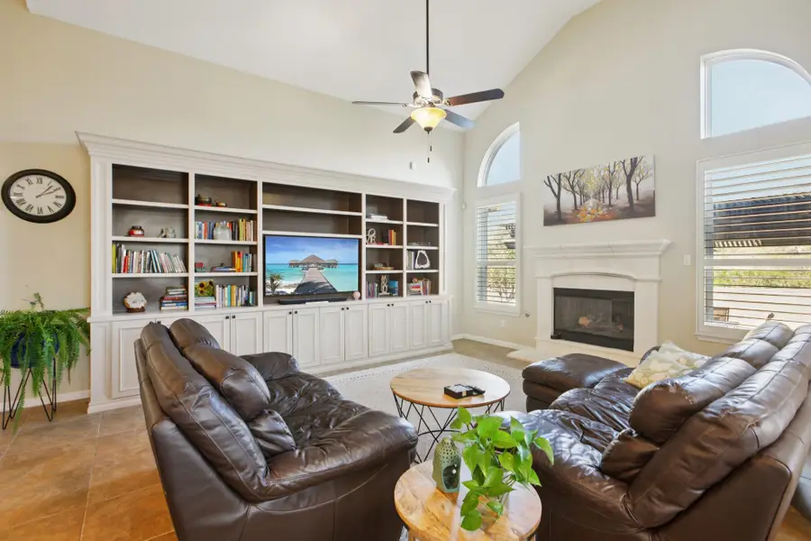 103 Enchanted Woods Trl, Buda, TX 78610 - Image #2