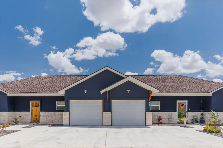 123 Navarro Xing #12-A, Seguin, TX 78155 - #2