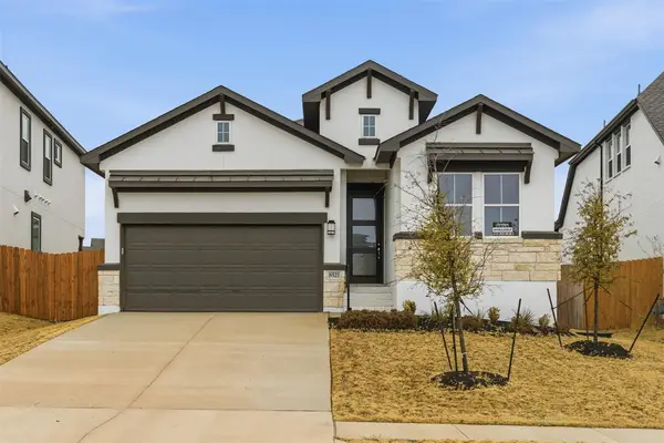 8521 Pine Muhly Dr, Lago Vista, TX 78645