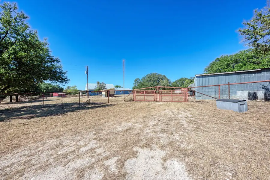 2812 County Road 205, Lampasas, TX 76550 - #2