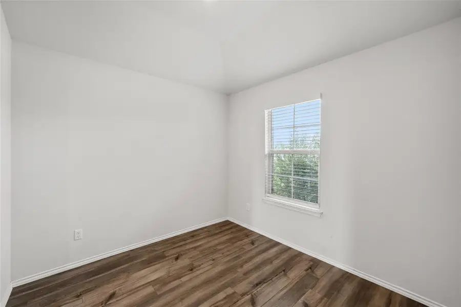 1049 Velvet Ct, Troy, TX 76579 - #3