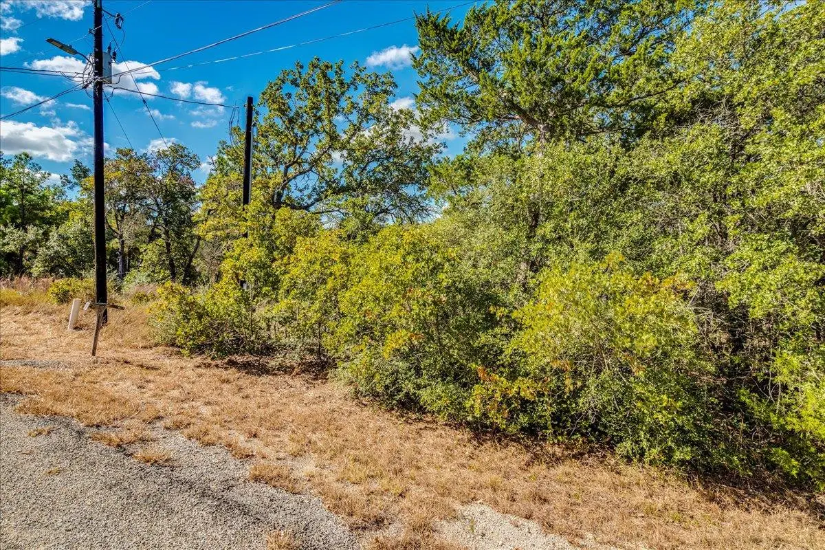 106 Wampum, Smithville, TX 78957 - #1