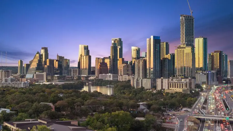 1505 Summit St, Austin, TX 78741 - Image #2