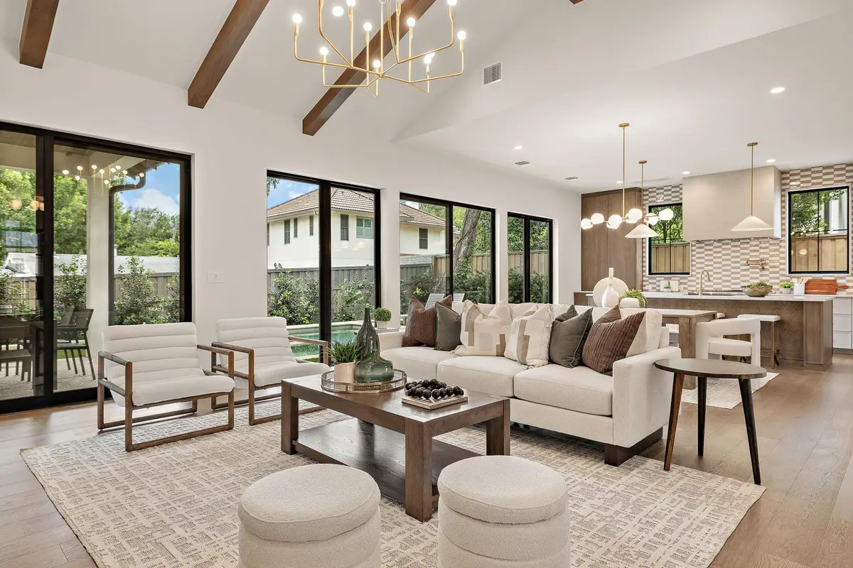 2705 Warren St, Austin, TX 78703 - #1