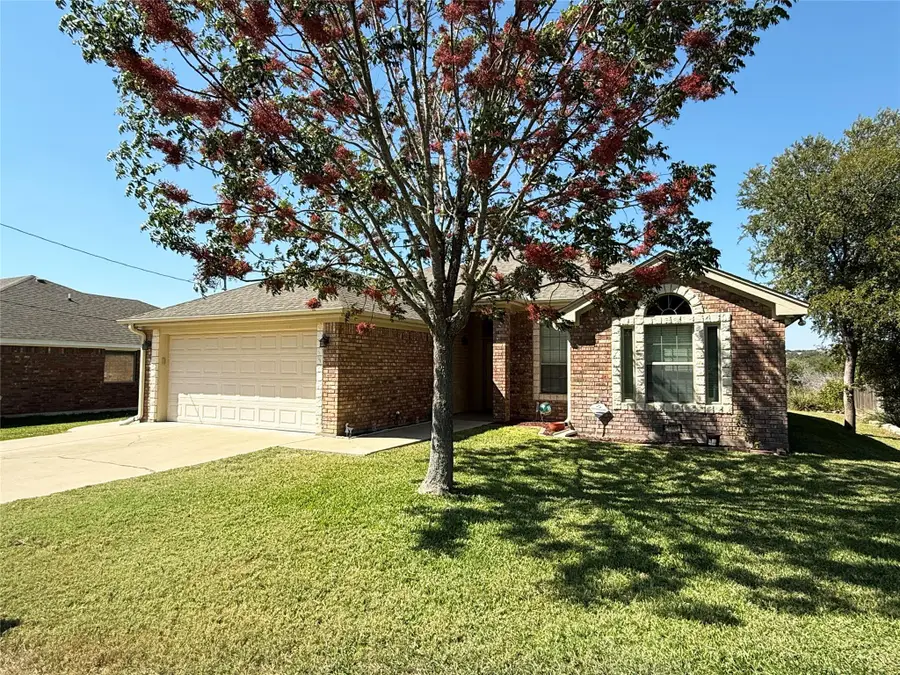 1502 Hamilton St, Burnet, TX 78611 - Image #2