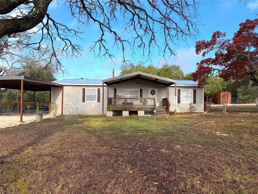 7662 Jessica Ln, Spring Branch, TX 78070 - Image #2