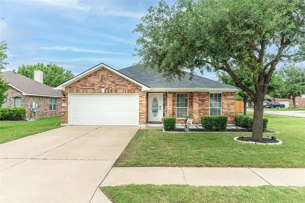 129 Aguilar Dr, Hutto, TX 78634