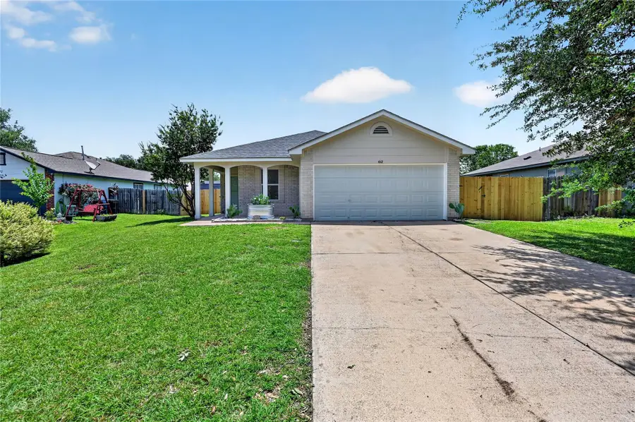 612 Losoya Ct, Hutto, TX 78634 - #2