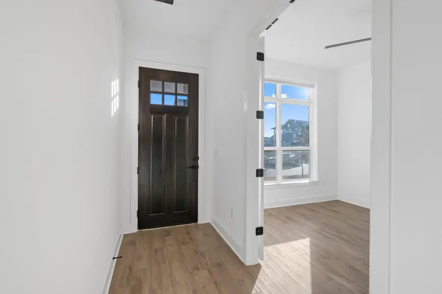 5902 Rangeland Rd, Austin, TX 78747 - Image #3