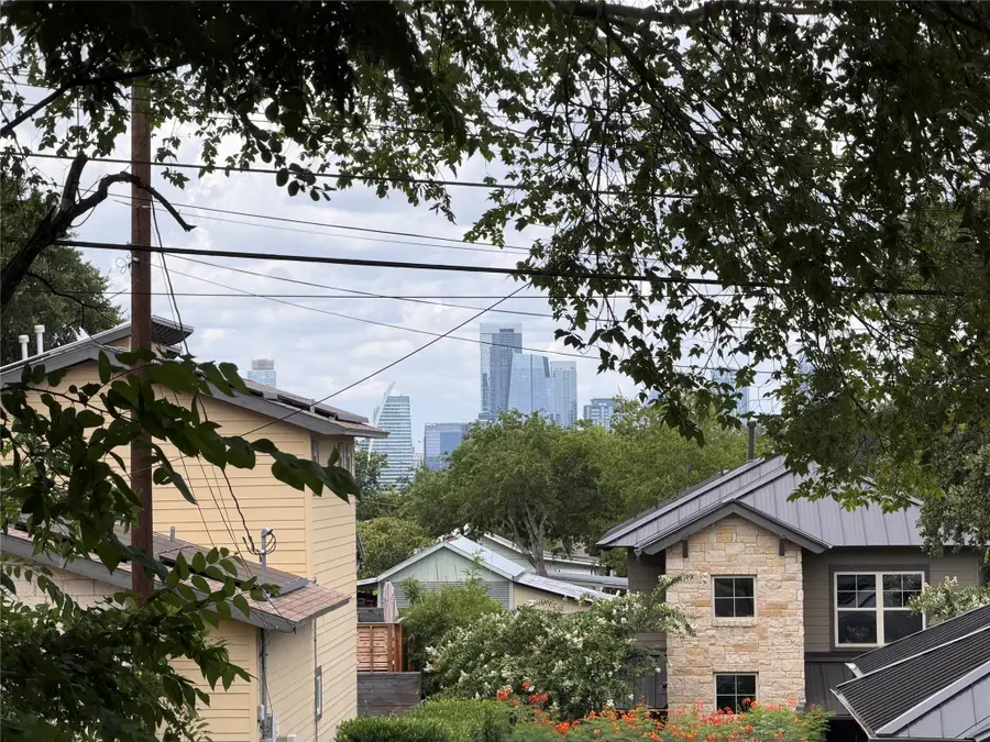 613 Peacock Ln, Austin, TX 78704 - #2