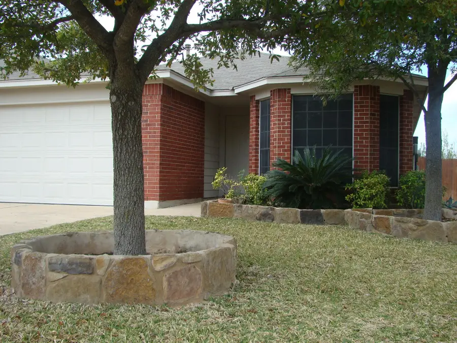 1814 Chinati Mountain Trl, Round Rock, TX 78664 - Image #2